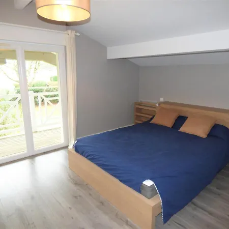 Les Oliviers, Piscine Chauffee Xxl, Jardin De 2500m2, Ping Pong, Proche Et * Léon