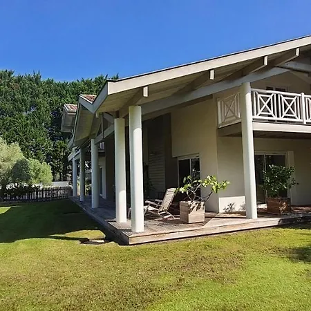 Les Oliviers, Piscine Xxl, Sauna, Jardin De 2500m2, Ping Pong, Proche Et Vila