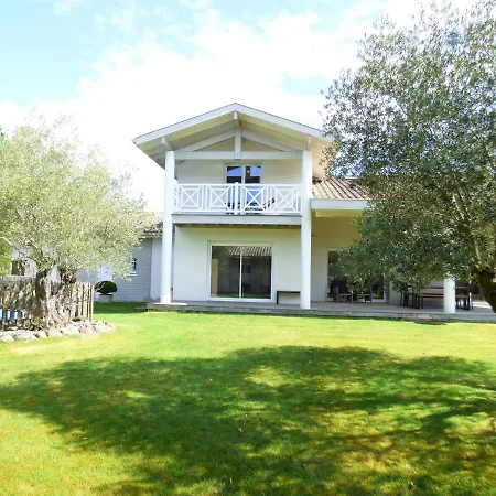 Les Oliviers, Piscine Xxl, Sauna, Jardin De 2500m2, Ping Pong, Proche Et * Léon