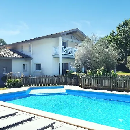 Vila Les Oliviers, Piscine Chauffee Xxl, Jardin De 2500m2, Ping Pong, Proche Et *