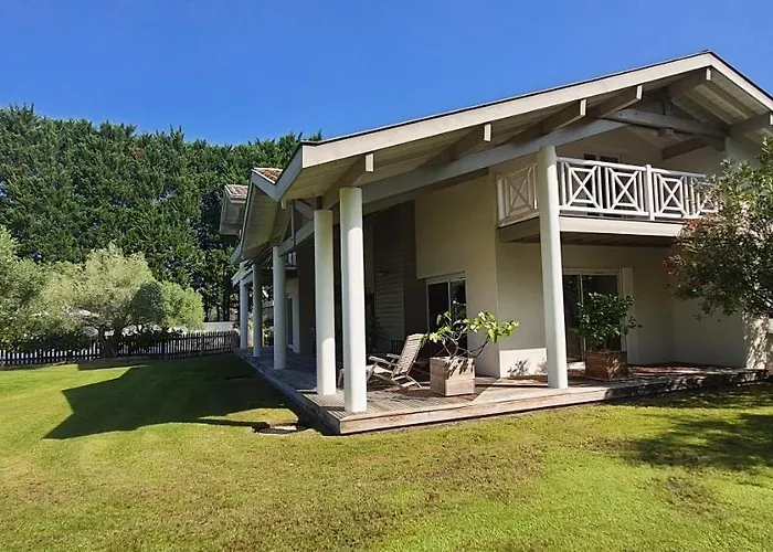 Les Oliviers, Piscine Chauffee Xxl, Jardin De 2500m2, Ping Pong, Proche Et Villa